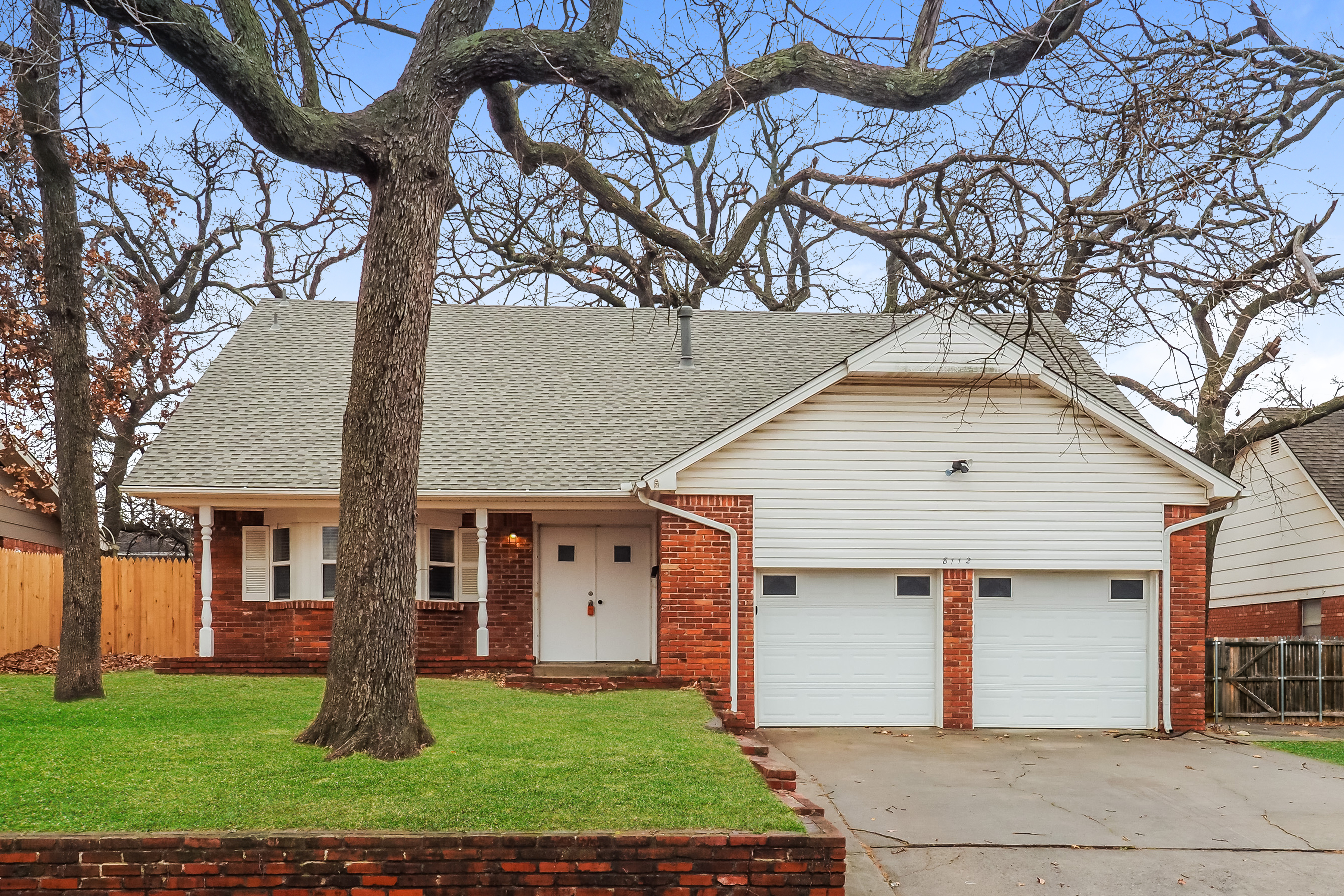 8112 NW 30TH ST BETHANY, OK 73008